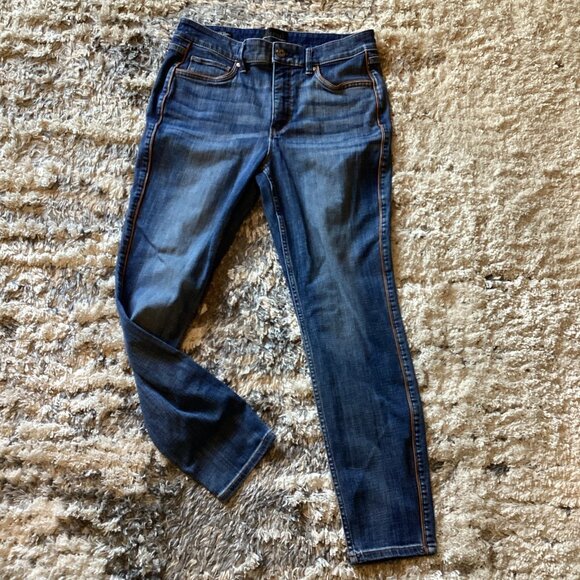 White House Black Market Every Day Soft Slim Ankle High Rise Jeans Women’s 8 - Picture 1 of 8